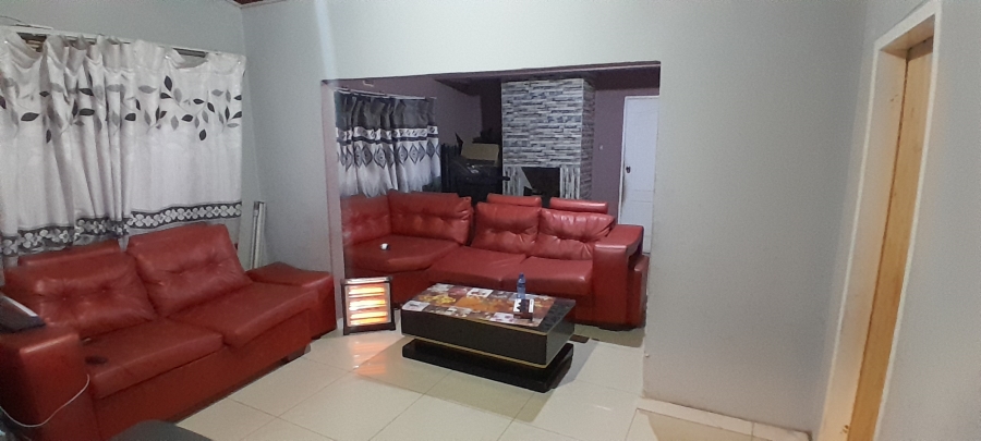 4 Bedroom Property for Sale in Vosloorus Gauteng