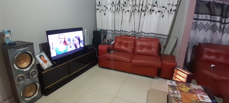 4 Bedroom Property for Sale in Vosloorus Gauteng