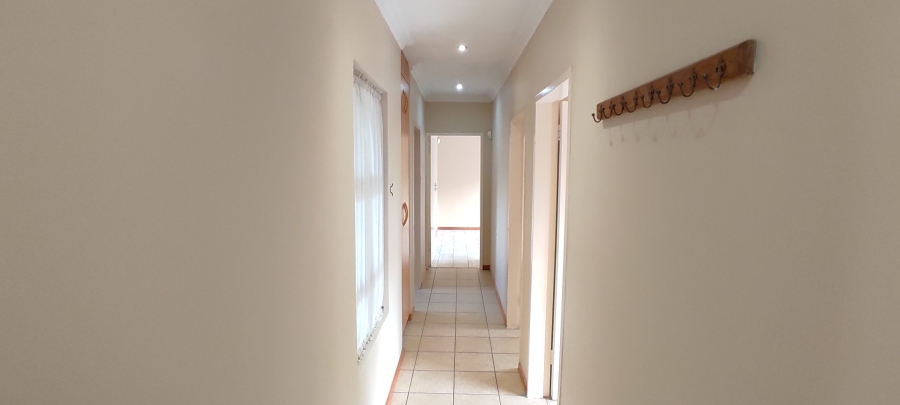 3 Bedroom Property for Sale in New Redruth Gauteng