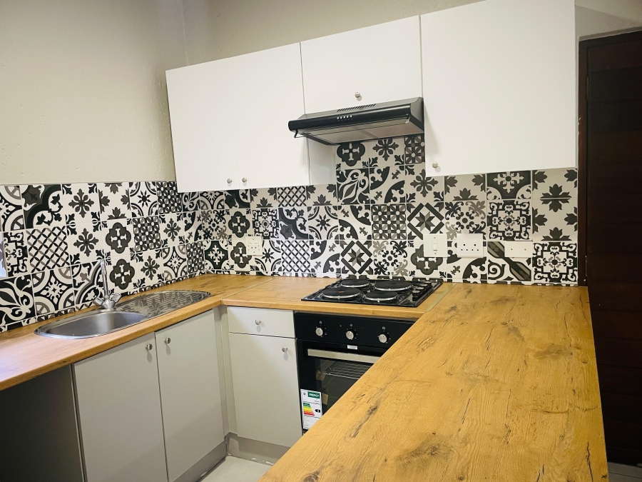 2 Bedroom Property for Sale in Douglasdale Gauteng