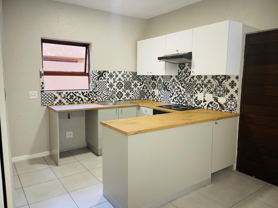 2 Bedroom Property for Sale in Douglasdale Gauteng