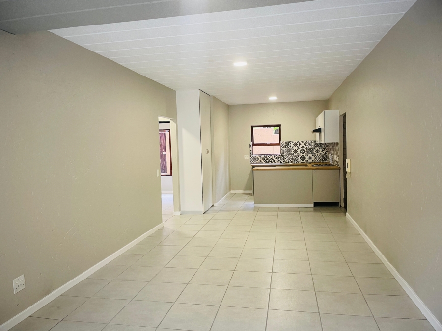 2 Bedroom Property for Sale in Douglasdale Gauteng
