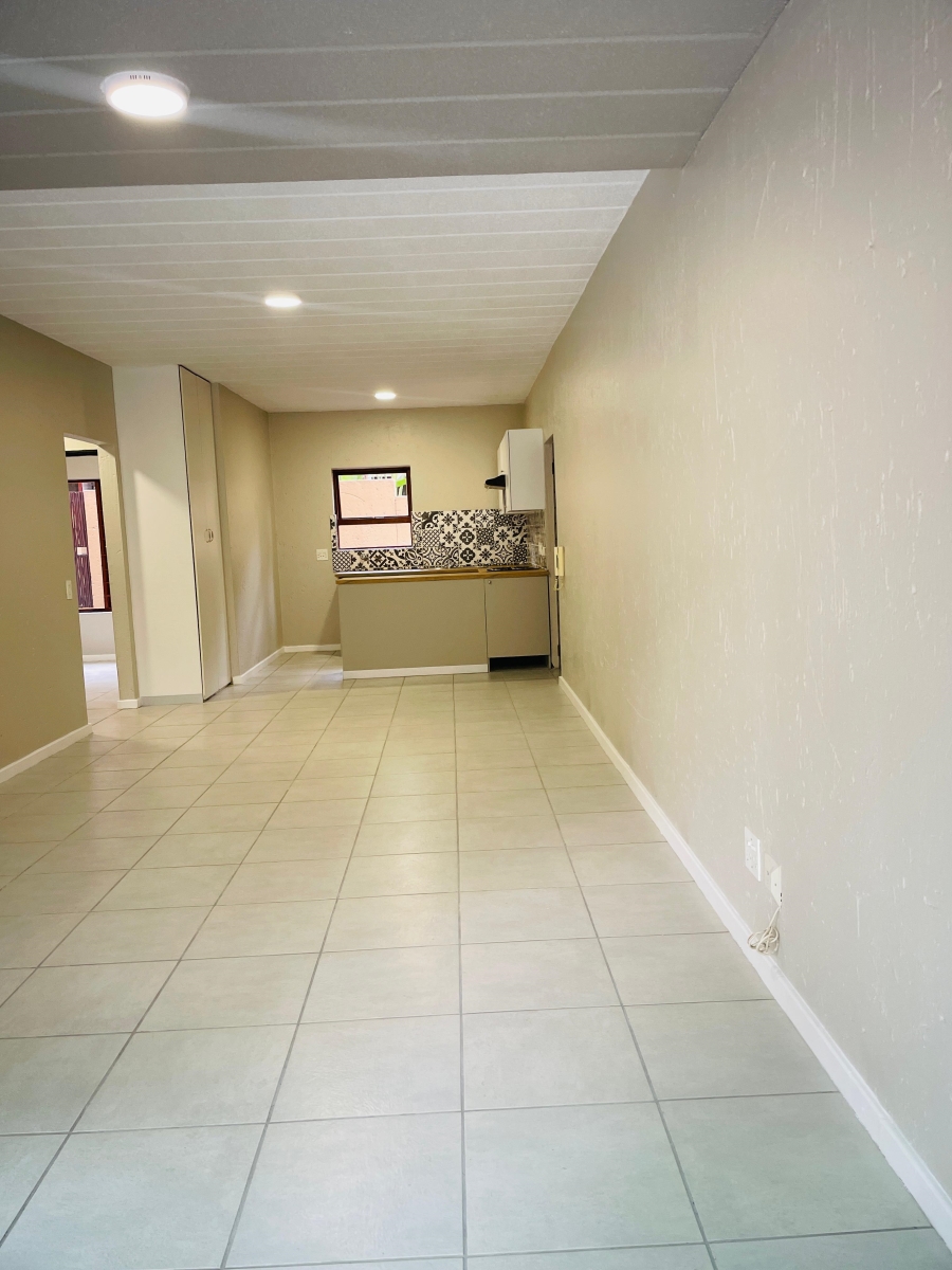 2 Bedroom Property for Sale in Douglasdale Gauteng