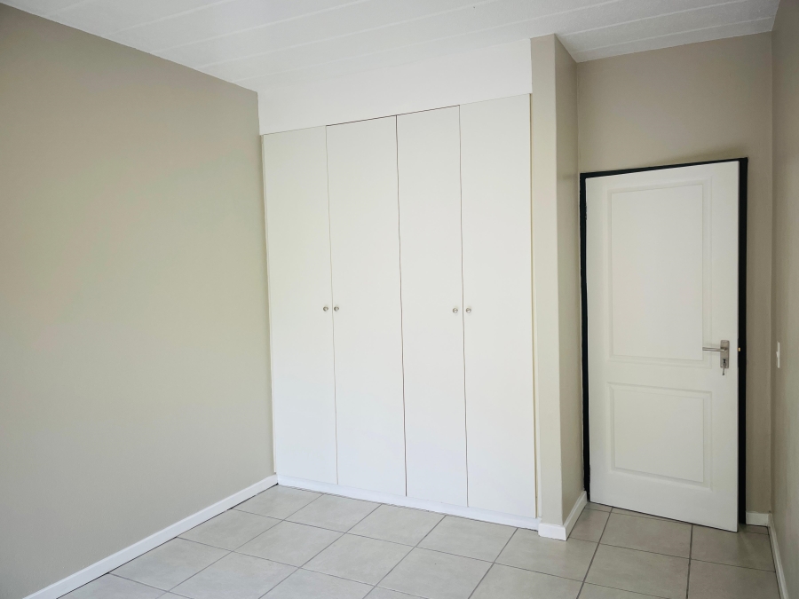 2 Bedroom Property for Sale in Douglasdale Gauteng
