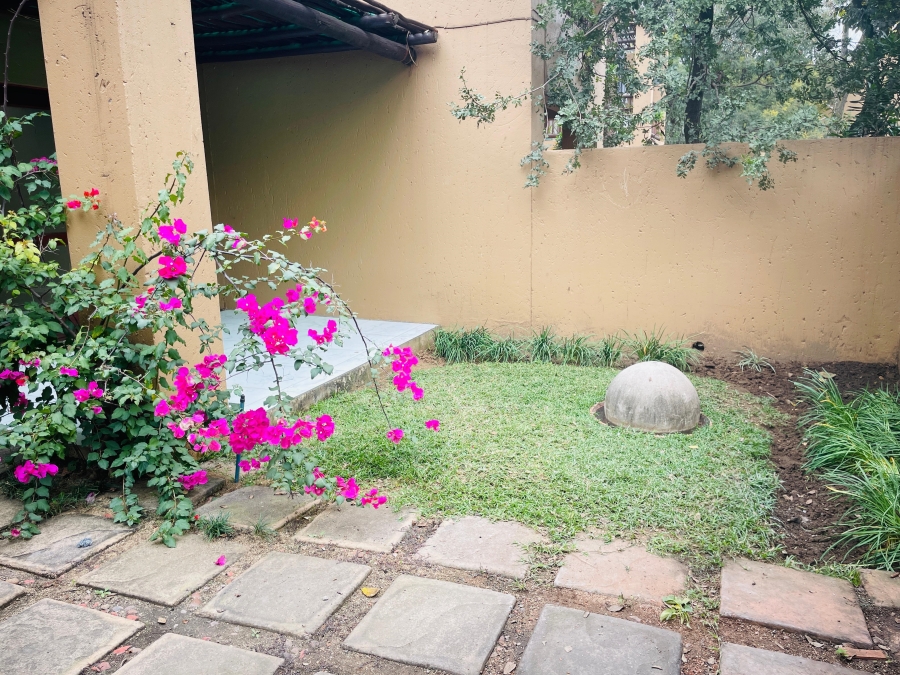 2 Bedroom Property for Sale in Douglasdale Gauteng
