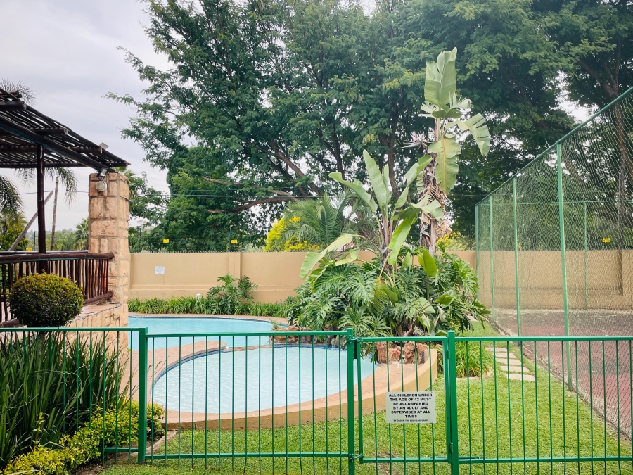 2 Bedroom Property for Sale in Douglasdale Gauteng