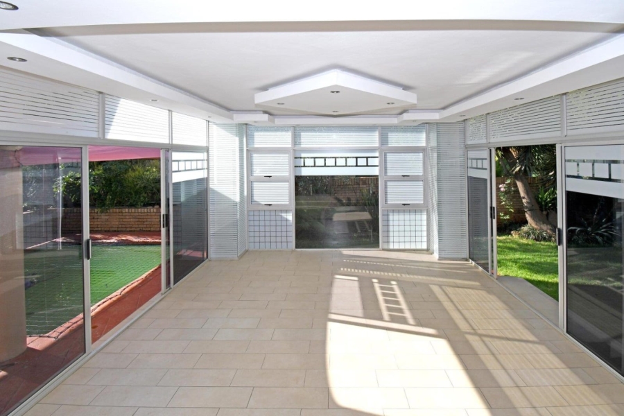 To Let 5 Bedroom Property for Rent in Eldo Glen Gauteng