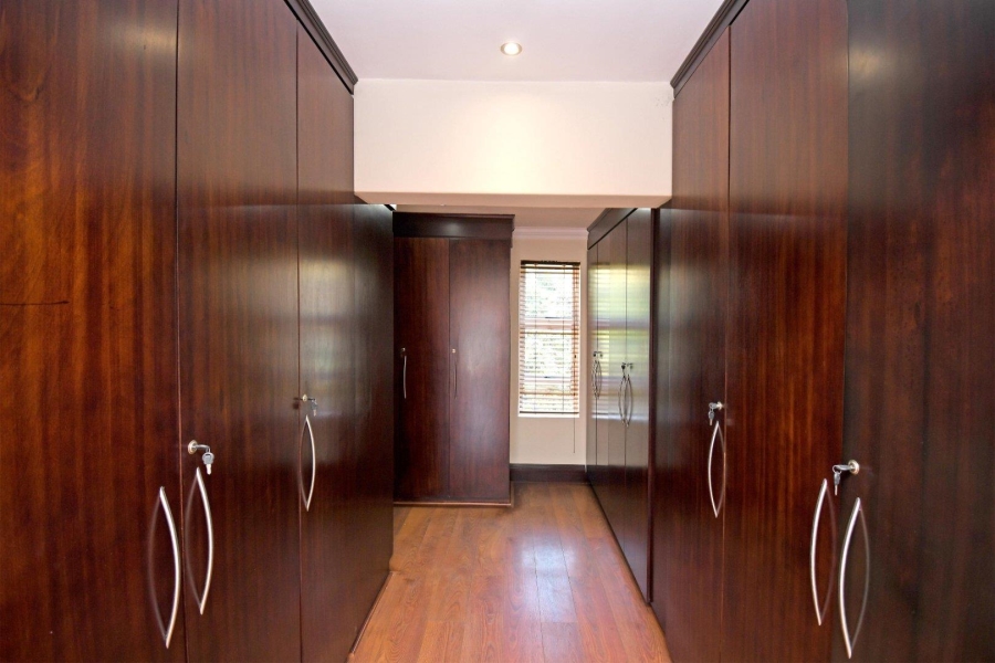 To Let 5 Bedroom Property for Rent in Eldo Glen Gauteng