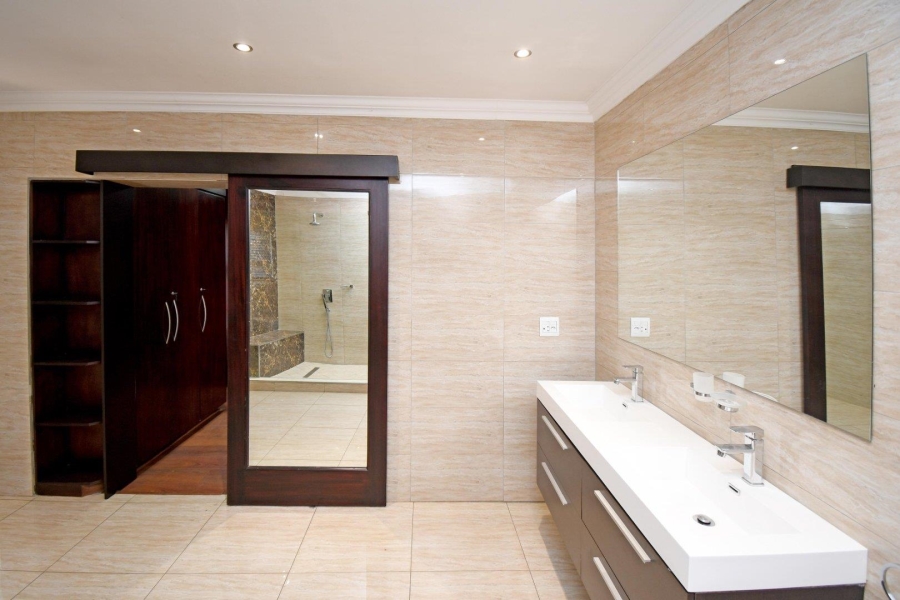To Let 5 Bedroom Property for Rent in Eldo Glen Gauteng