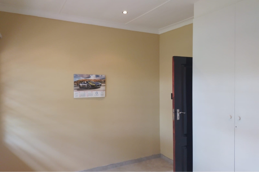 3 Bedroom Property for Sale in Emmarentia Gauteng
