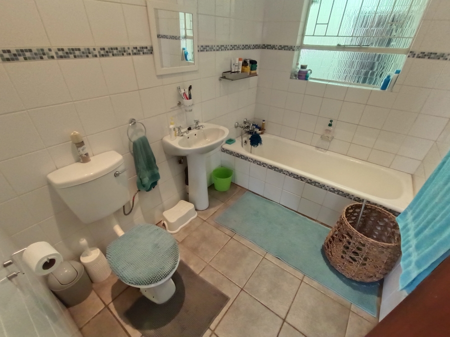 4 Bedroom Property for Sale in Clubview Gauteng