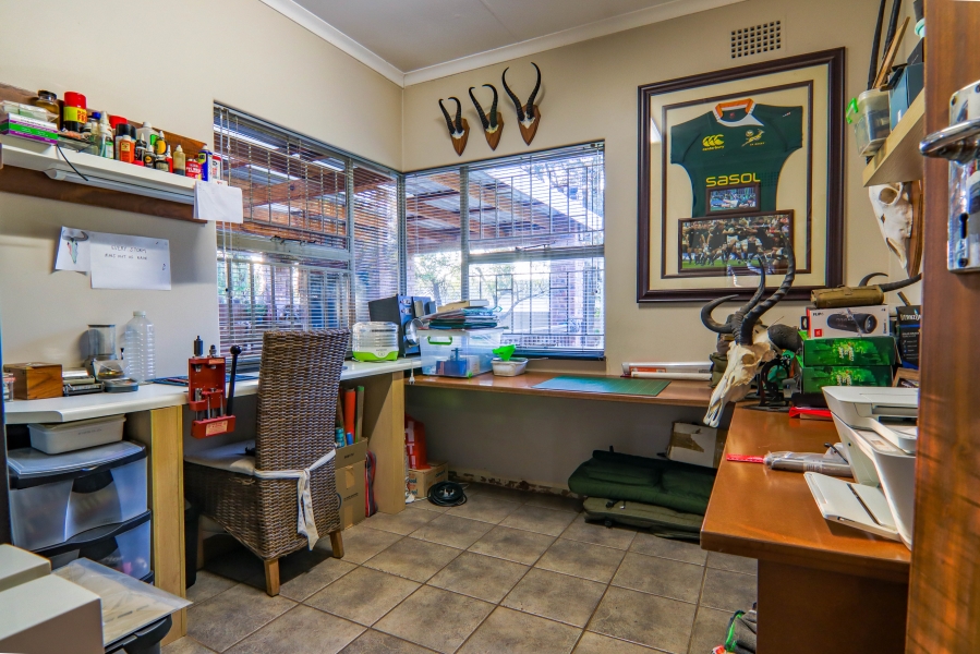4 Bedroom Property for Sale in Clubview Gauteng