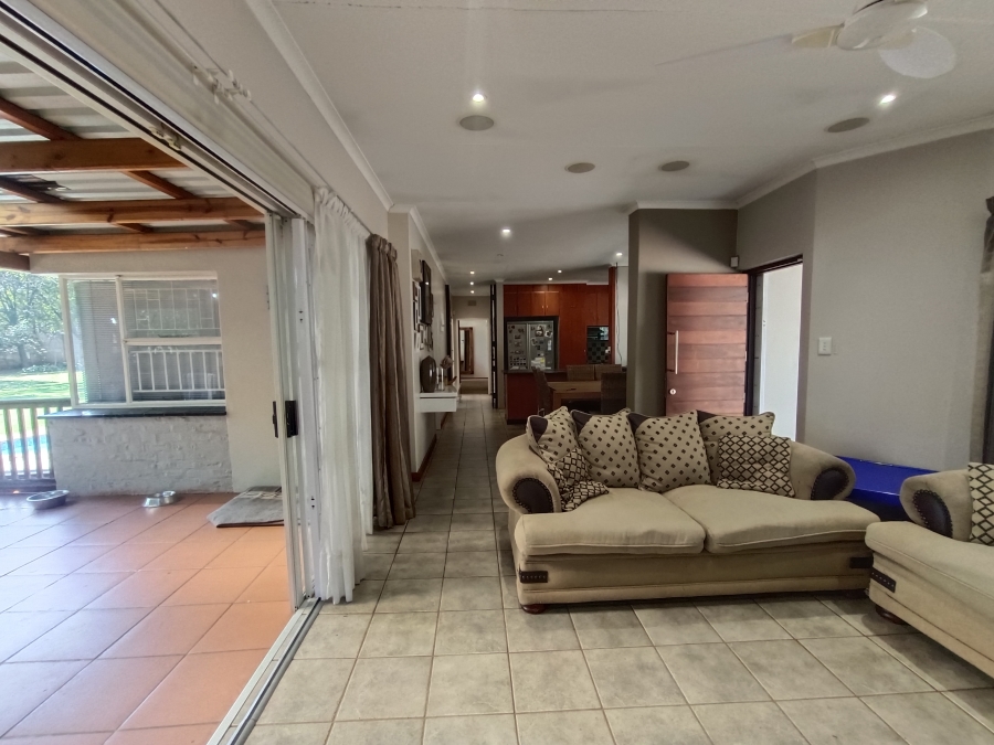 4 Bedroom Property for Sale in Clubview Gauteng