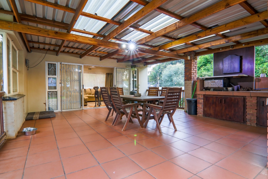 4 Bedroom Property for Sale in Clubview Gauteng