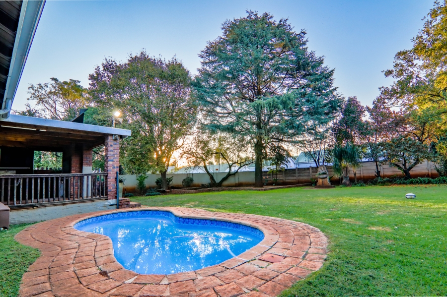 4 Bedroom Property for Sale in Clubview Gauteng
