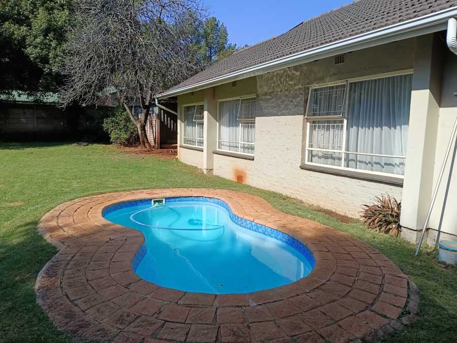 4 Bedroom Property for Sale in Clubview Gauteng