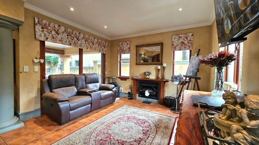 3 Bedroom Property for Sale in Boardwalk Gauteng