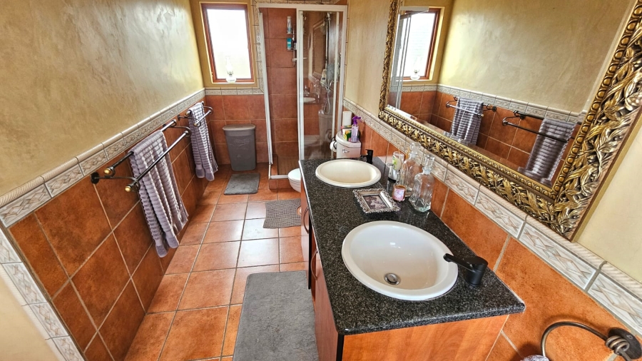 3 Bedroom Property for Sale in Boardwalk Gauteng