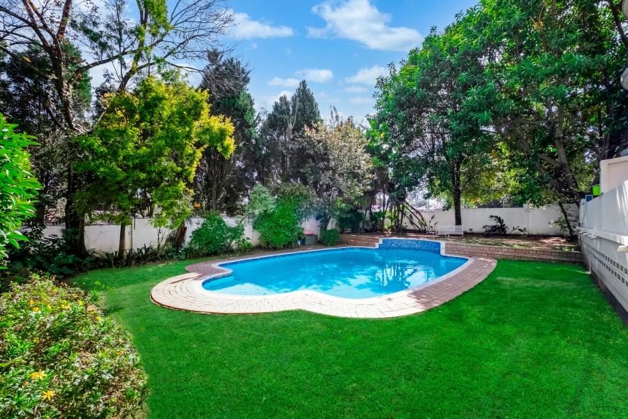 To Let 1 Bedroom Property for Rent in Parkmore Gauteng