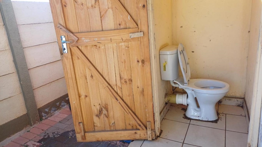 4 Bedroom Property for Sale in Sky City Gauteng