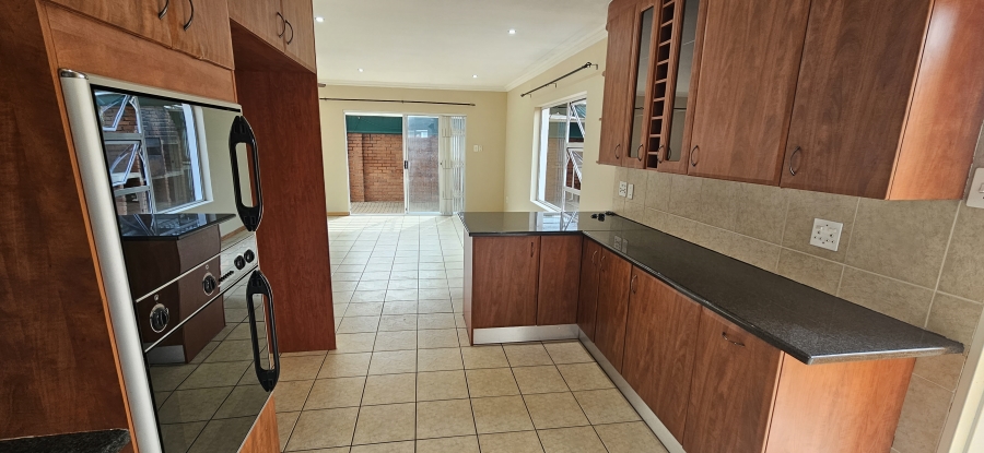 3 Bedroom Property for Sale in New Redruth Gauteng