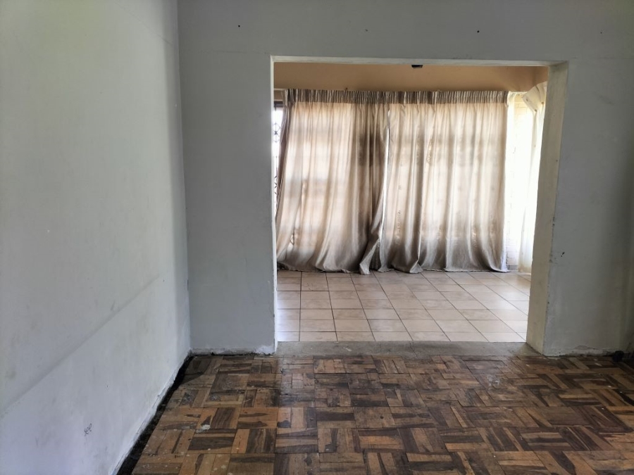 4 Bedroom Property for Sale in Discovery Gauteng