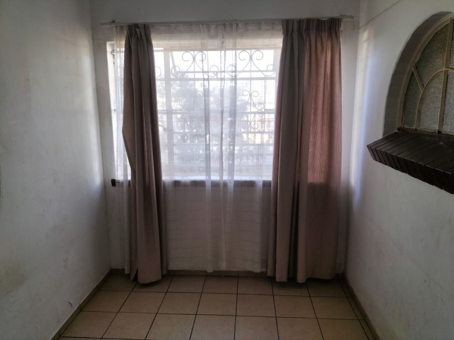 4 Bedroom Property for Sale in Discovery Gauteng