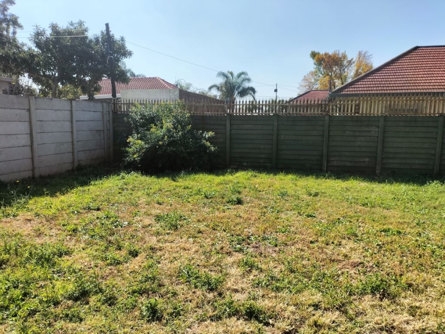 4 Bedroom Property for Sale in Discovery Gauteng