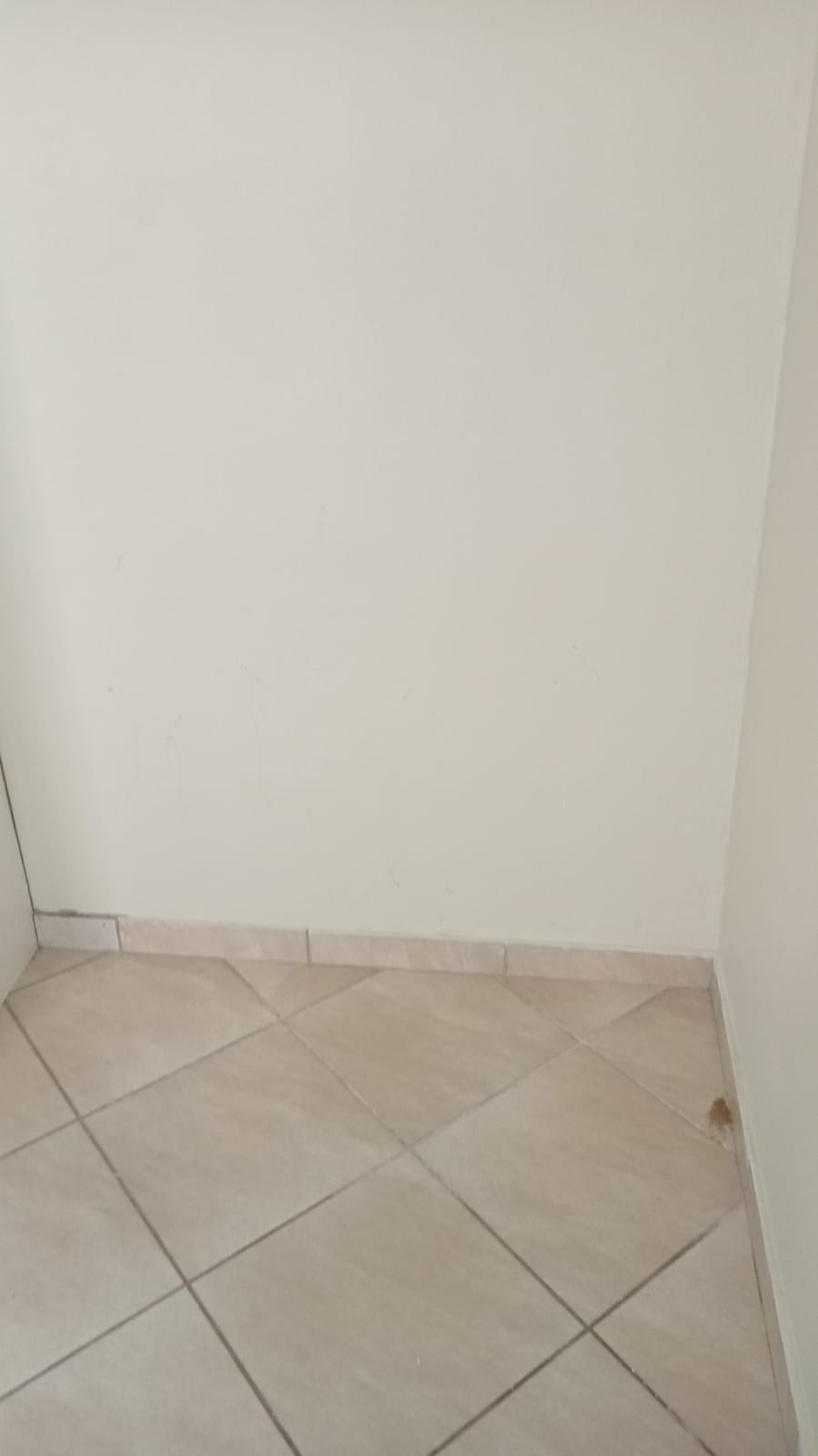 To Let 2 Bedroom Property for Rent in Noordwyk Gauteng