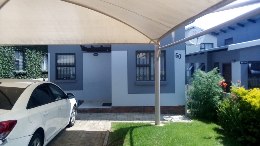 To Let 2 Bedroom Property for Rent in Noordwyk Gauteng