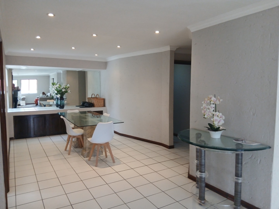 3 Bedroom Property for Sale in Orange Grove Gauteng