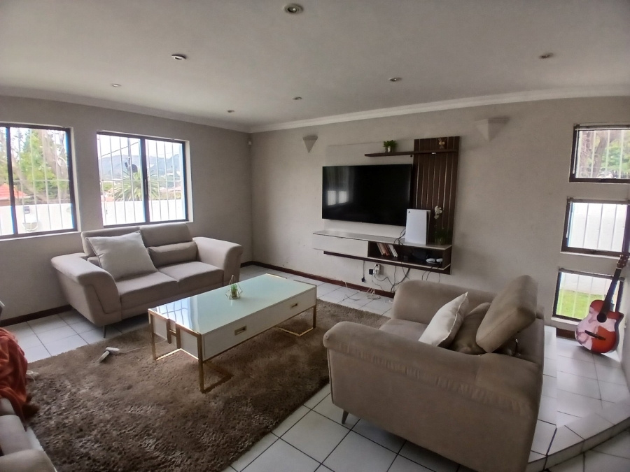 3 Bedroom Property for Sale in Orange Grove Gauteng