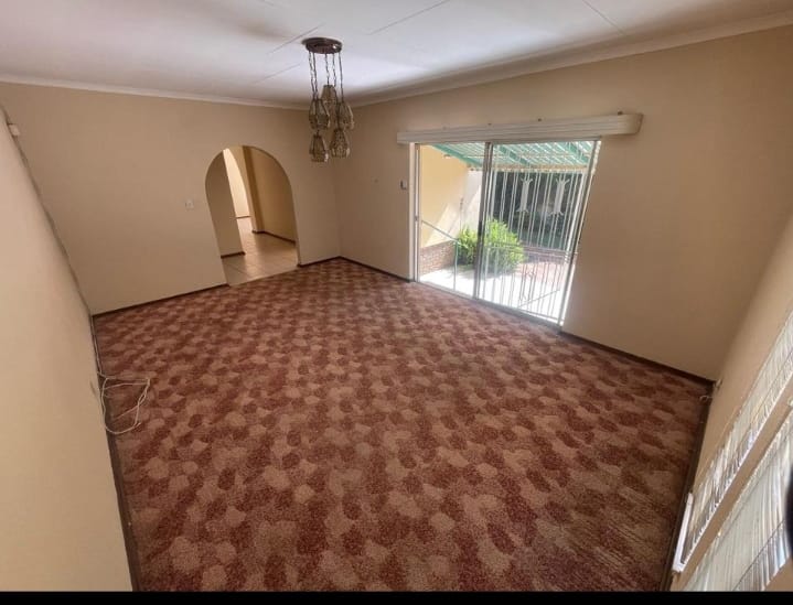 4 Bedroom Property for Sale in Randhart Gauteng