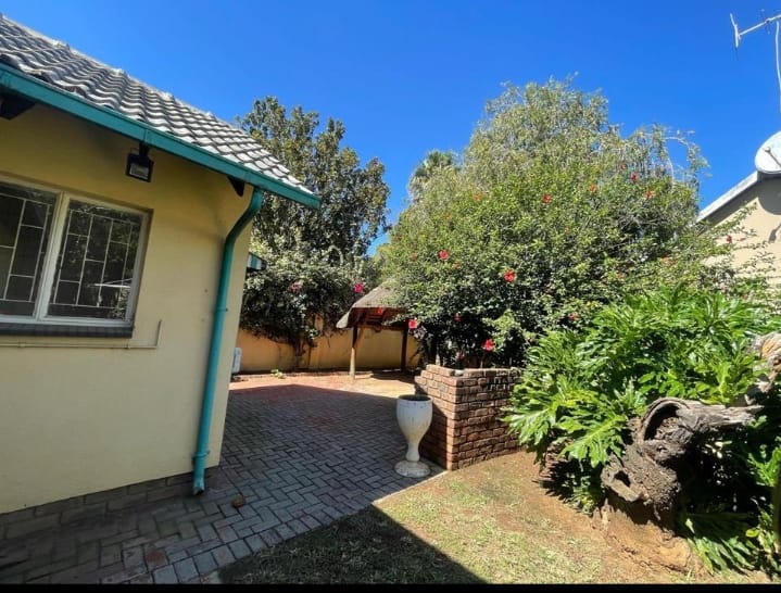 4 Bedroom Property for Sale in Randhart Gauteng