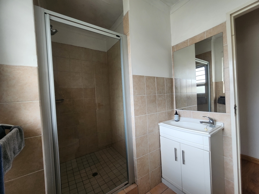 2 Bedroom Property for Sale in Craigavon Gauteng