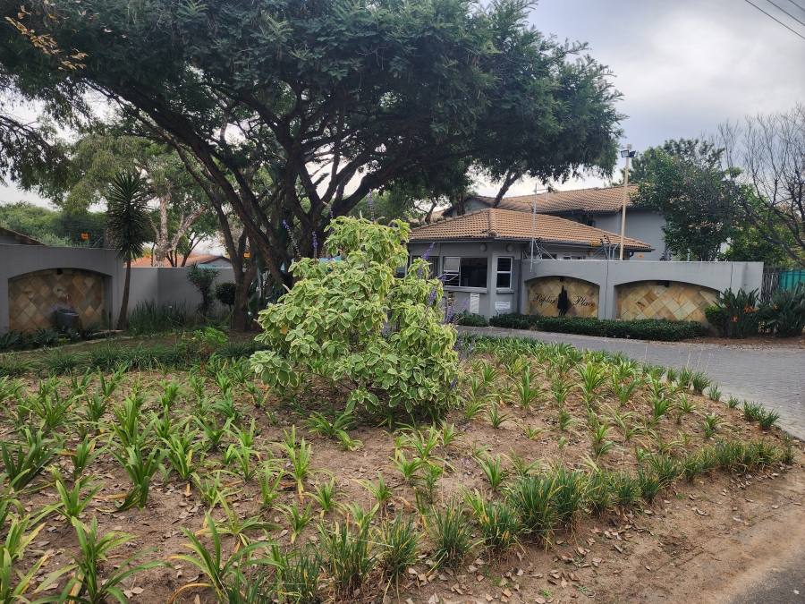 2 Bedroom Property for Sale in Craigavon Gauteng
