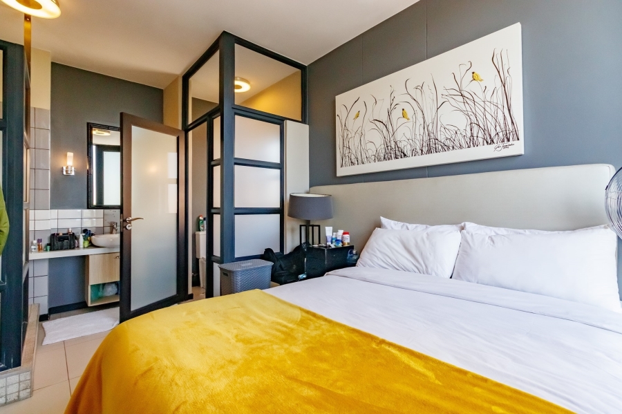 2 Bedroom Property for Sale in Rosebank Gauteng