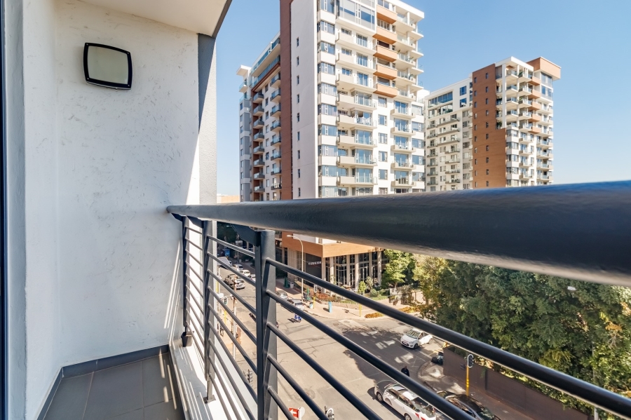 2 Bedroom Property for Sale in Rosebank Gauteng