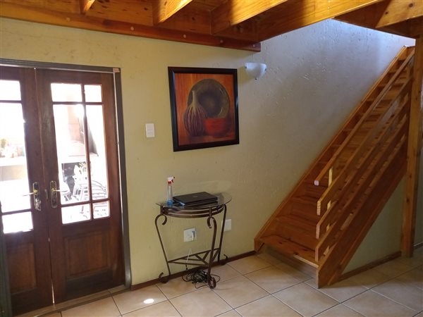 To Let 4 Bedroom Property for Rent in Buccleuch Gauteng