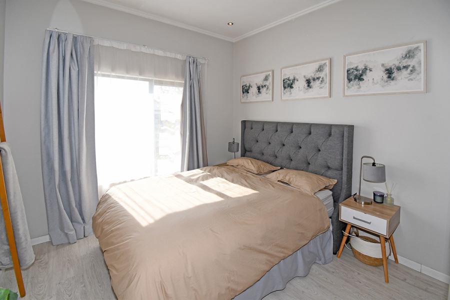 3 Bedroom Property for Sale in Broadacres Gauteng