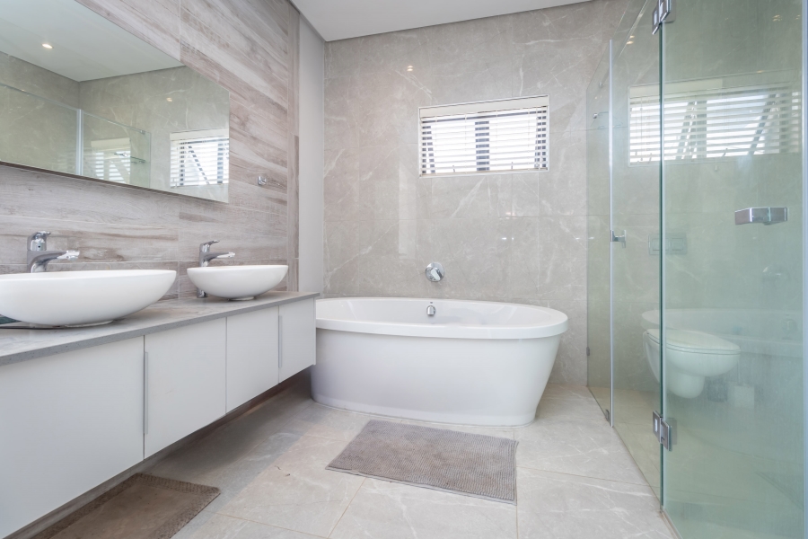 4 Bedroom Property for Sale in Bryanston Gauteng