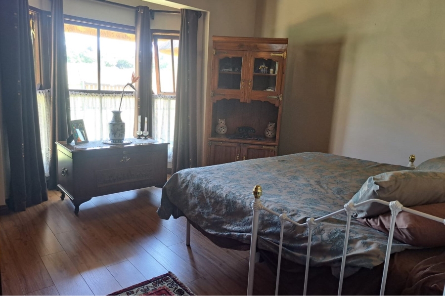 5 Bedroom Property for Sale in Letamo Game Farm Gauteng