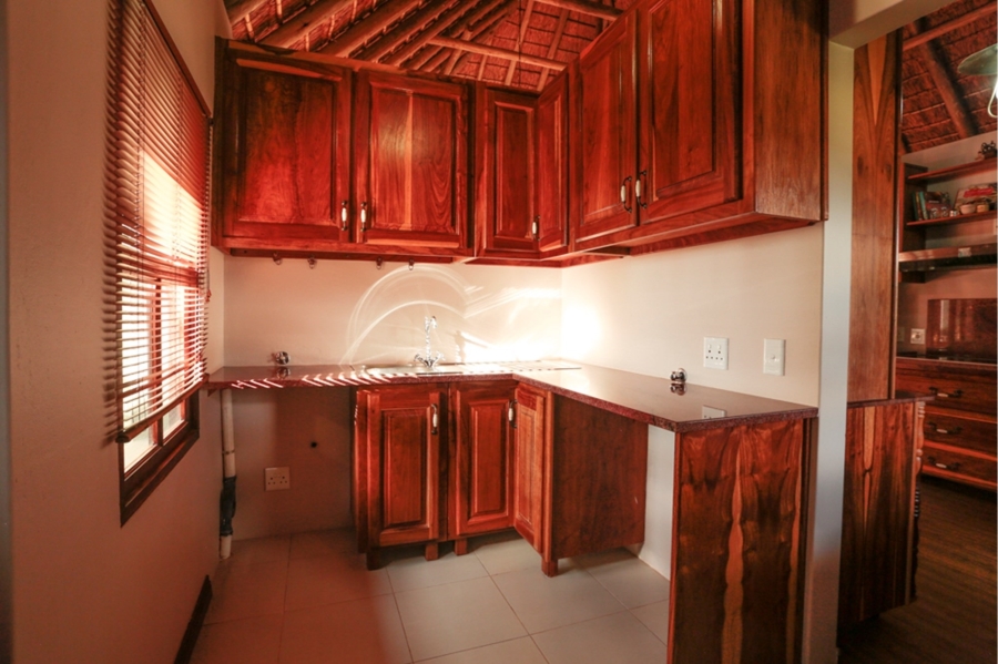5 Bedroom Property for Sale in Letamo Game Farm Gauteng