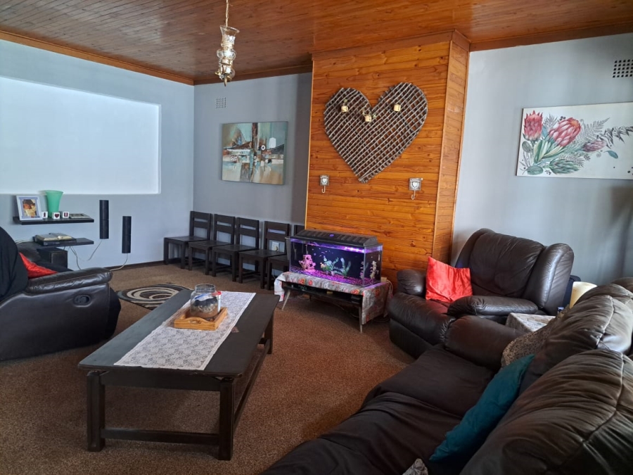 4 Bedroom Property for Sale in Paul Krugersoord Gauteng