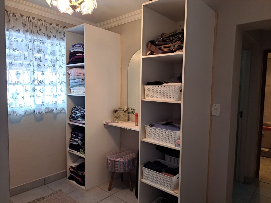 4 Bedroom Property for Sale in Paul Krugersoord Gauteng