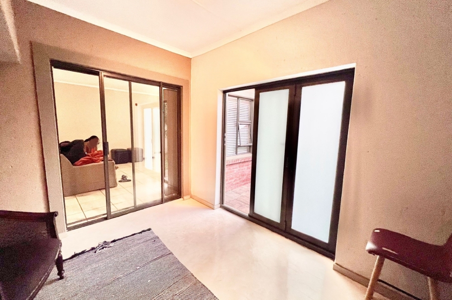 To Let 4 Bedroom Property for Rent in Noordwyk Gauteng