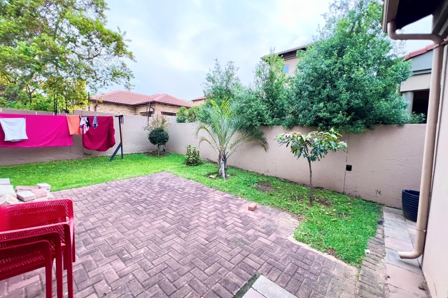 To Let 4 Bedroom Property for Rent in Noordwyk Gauteng