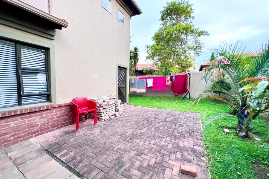 To Let 4 Bedroom Property for Rent in Noordwyk Gauteng