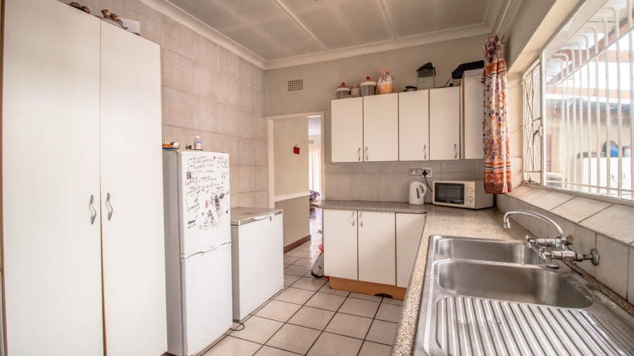 6 Bedroom Property for Sale in Elspark Gauteng