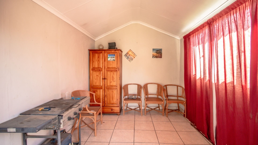 6 Bedroom Property for Sale in Elspark Gauteng